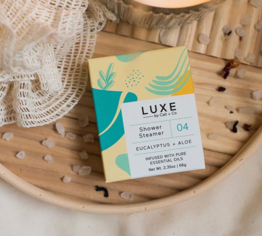 Wellness Charlie Pickles | Luxe Eucalyptus + Aloe Shower Steamer Fizzy Bomb